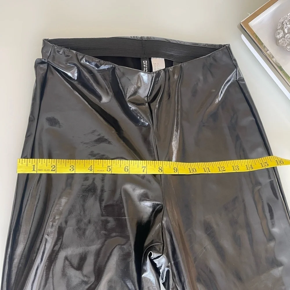 H&M Divided black faux pantent leather vinyl leggings - Picture 4 of 14